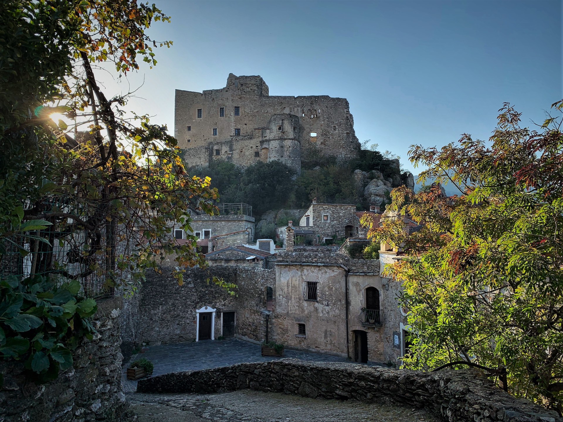 Castelvecchio di Rocca Barbena (SV), Liguria. Ph. Tancredi D'Onofrio. Courtesy: Comune di Castelvecchio di Rocca Barbena  