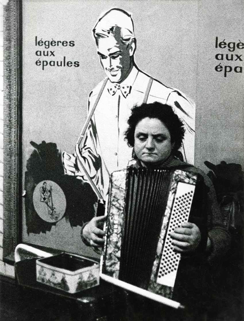 Lisetta Carmi, Metropolitain, Paris, 1965.  Foto © Lisetta Carmi - Martini & Ronchetti