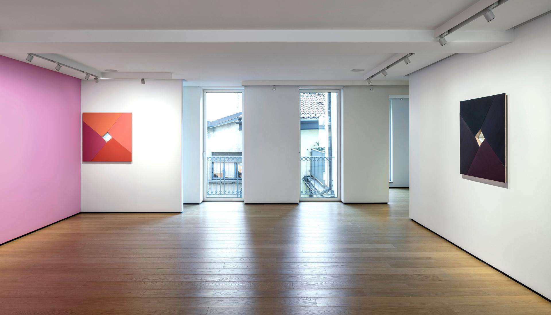 Sean Shanahan. Cuore a fette, BUILDING, Milano, Installation view, Ph. Luca Casonato 