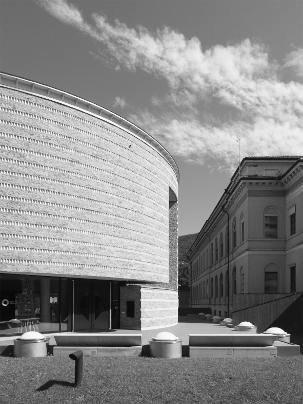 Teatro dell’architettura Mendrisio, Università della Svizzera italiana, Architetto: Mario Botta, fotografia © Enrico Cano